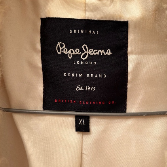 Pepe Jeans White Teddy Coat with silk lining size XL - Picture 5 of 7